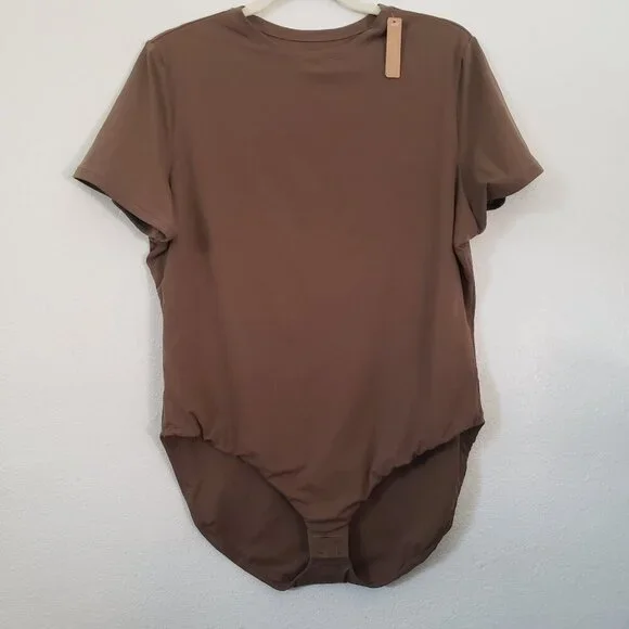 SKIMS FIts Everybody T-Shirt Bodysuit - Picture 2 of 8